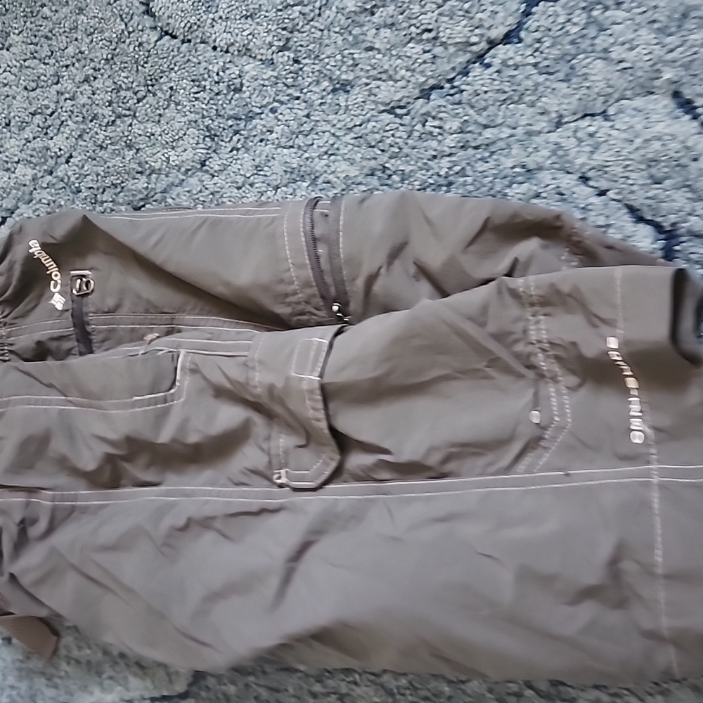 Columbia Shorts - Picture 5 of 5